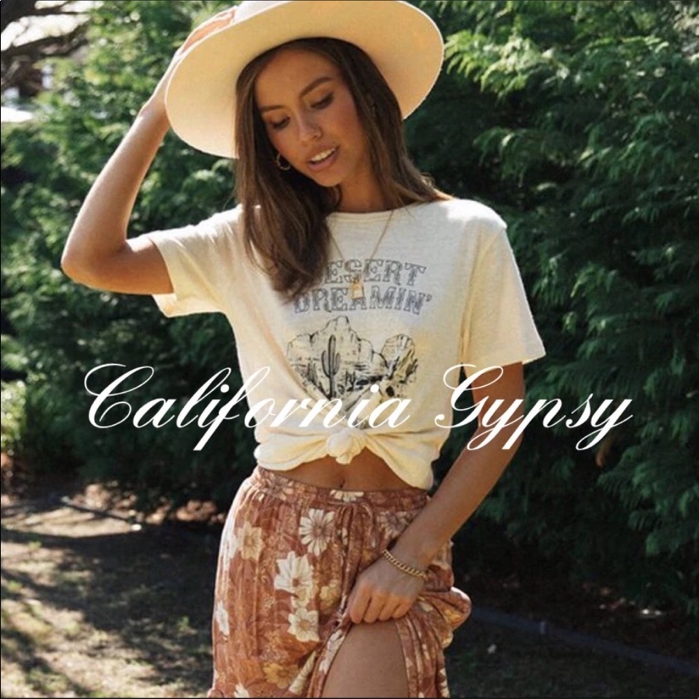 Desert Dreamin Retro Vintage Boho T-shirt